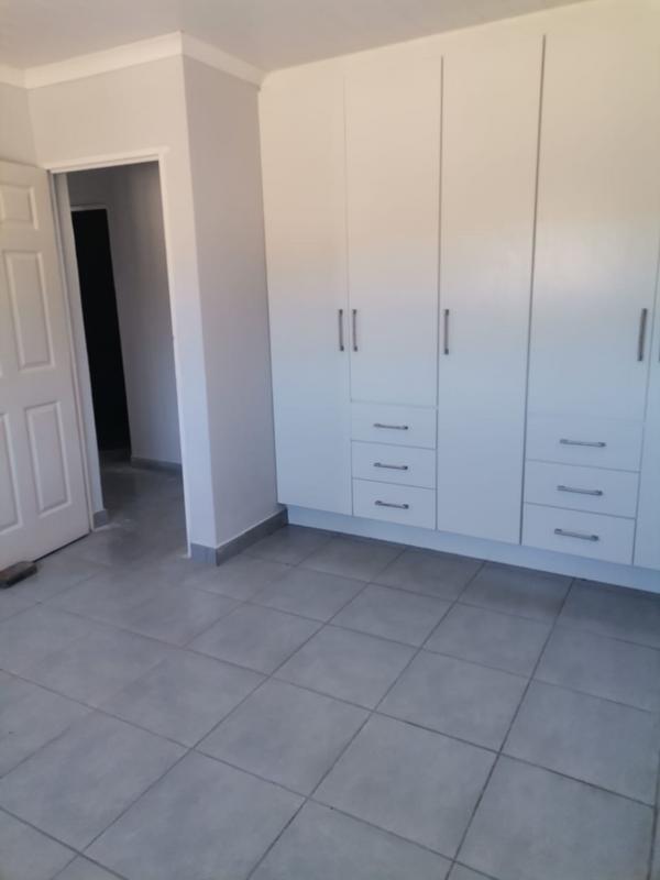 3 Bedroom Property for Sale in Albertinia Western Cape
